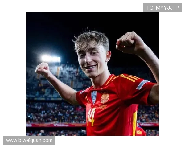 赫伊森：接到皇马电话后毫不犹豫愿为伯纳乌倾尽全力